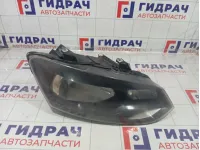 Фара правая Volkswagen Polo 6RU941016