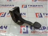 Педаль сцепления Volkswagen Polo 6RU721321