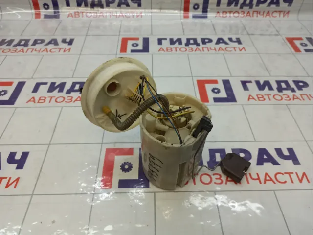 Насос топливный Volkswagen Polo 6RU919051A