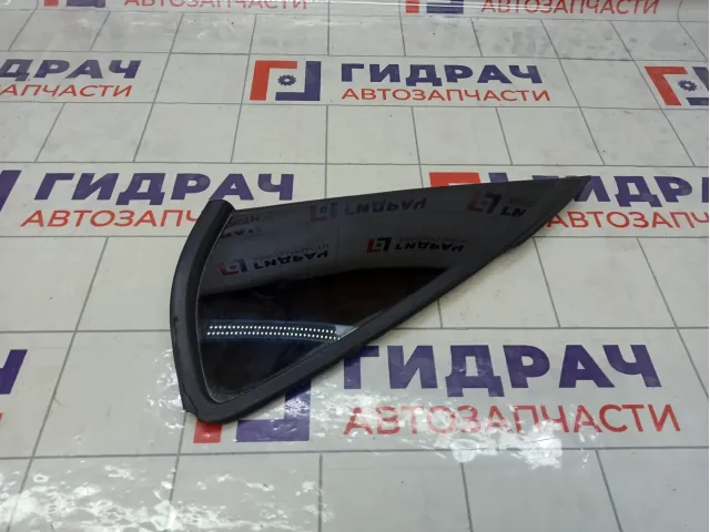 Стекло кузовное глухое (форточка) левое Volkswagen Polo 6RU845297BNVB
