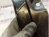 Кронштейн фар левый Volkswagen Polo 6R0805931A