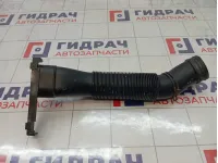 Патрубок воздушного фильтра Volkswagen Polo (MK5) 6R0129618B