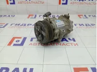 Компрессор системы кондиционирования Volkswagen Polo 6RD820803