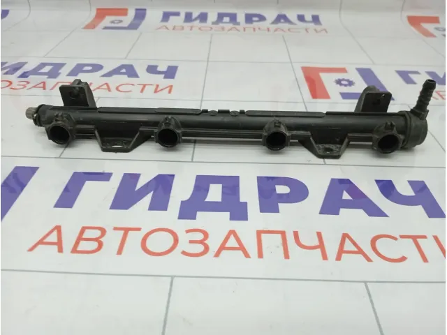 Топливная рампа (топливная рейка) Volkswagen Polo 036133320C