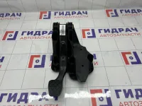 Педаль тормоза Volkswagen Polo 6RU721141