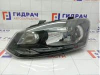 Фара левая Volkswagen Polo 6RU941015