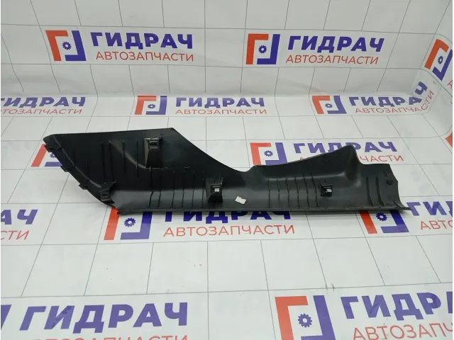 Обшивка стойки задней левой нижняя Volkswagen Polo 6RU867765