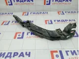Кронштейн фар правый Volkswagen Polo 6RU805072A