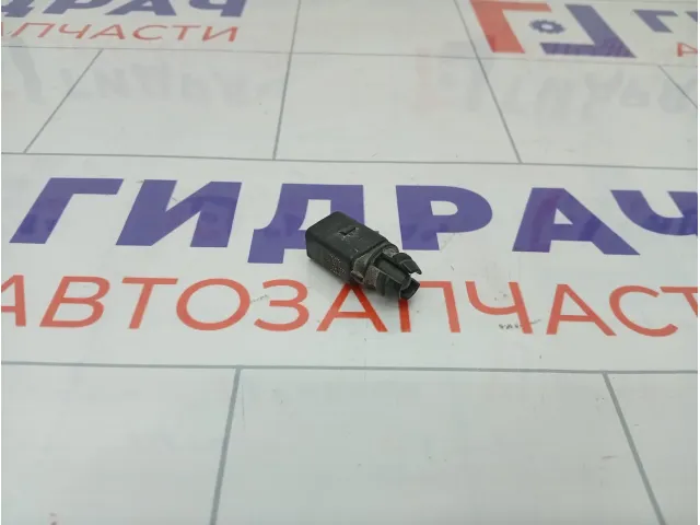 Датчик температуры окружающей среды Volkswagen Polo 8Z0820535