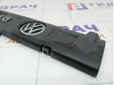 Накладка двигателя Volkswagen Polo 03C103935