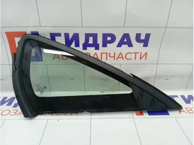 Стекло кузовное глухое (форточка) правое Volkswagen Polo 6RU845298A