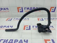 Петля багажника правая Volkswagen Polo 6RU827302