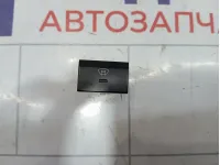 Кнопка обогрева лобового стекла Volkswagen Polo Sedan (Mk5) 6R0959622A