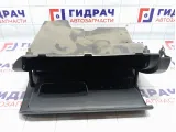 Бардачок Volkswagen Polo Sedan (Mk5) 6RU857097