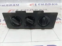 Блок управления отопителем Volkswagen Polo Sedan (Mk5) 6N5820045