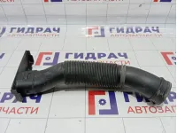 Патрубок воздушного фильтра Volkswagen Polo Sedan (Mk5) 6R0129618B