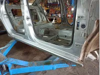 Порог со стойкой правый Volkswagen Polo