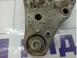 Кронштейн двигателя правый Volkswagen Polo 6R0199167Q