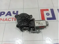 Моторчик стеклоподъемника заднего правого Volkswagen Polo 1S0959811