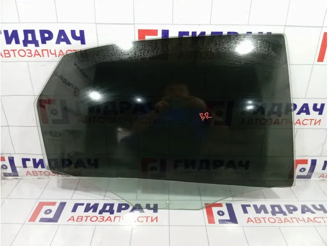 Стекло двери задней правой Volkswagen Polo 6RU845026