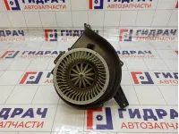 Моторчик отопителя (печки) Volkswagen Polo 6R1819015
