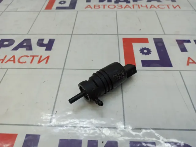 Насос омывателя Volkswagen Polo 1K5955651