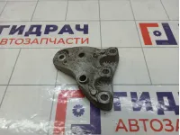 Кронштейн двигателя правый Volkswagen Polo 6Q0199185T