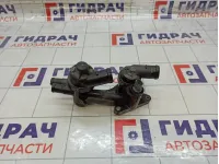 Термостат Volkswagen Polo 03C121111AE