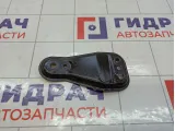 Кронштейн рычага переднего правый Volkswagen Polo 6R0199518