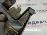 Кронштейн двигателя левый Volkswagen Polo 6Q0199111K