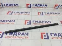 Уплотнитель стекла заднего левого Volkswagen Polo 6RU8394795AP