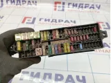 Блок предохранителей Volkswagen Polo (Mk6) 6C0937615A
