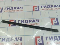 Уплотнитель стекла заднего правого Volkswagen Polo (Mk6) 5JA839480B