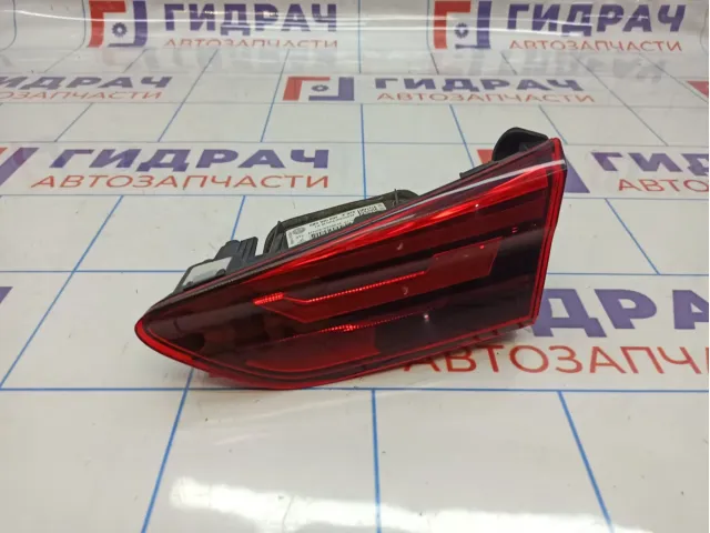 Фонарь задний внутренний правый Volkswagen Polo (Mk6) 6N5945094
