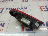 Фонарь задний внутренний правый Volkswagen Polo (Mk6) 6N5945094