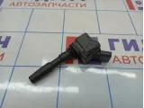 Катушка зажигания Volkswagen Polo (Mk6) 04E905110K