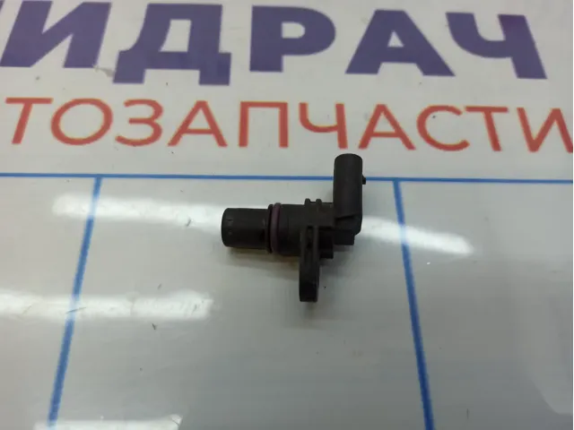 Датчик положения распредвала Volkswagen Polo (Mk6) 04C907601K