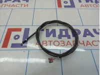 Трос открывания капота Volkswagen Polo (Mk6) 60U823535