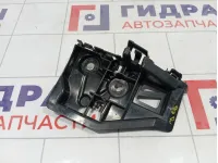 Направляющая заднего бампера правая Volkswagen Tiguan (Mk2) 5NR807394A