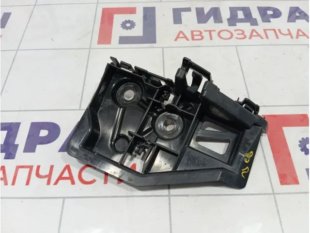 Направляющая заднего бампера правая Volkswagen Tiguan (Mk2) 5NR807394A