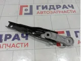 Опора двигателя задняя Volkswagen Tiguan (Mk2) 5Q0199855C