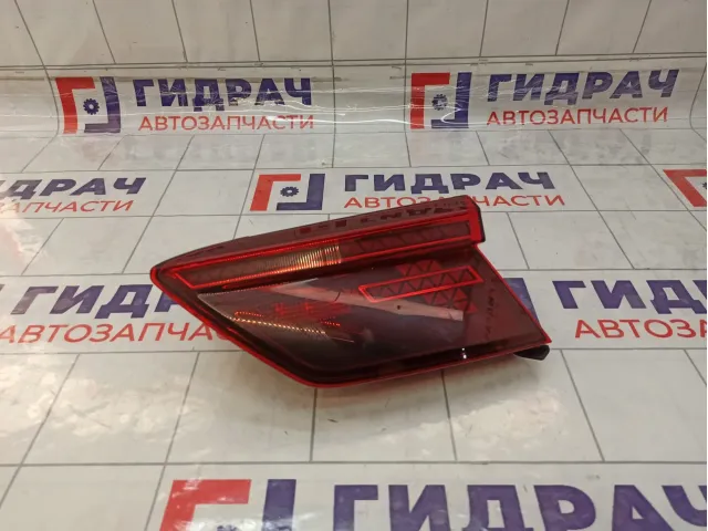Фонарь задний внутренний правый Volkswagen Tiguan (Mk2) 5NA945308D