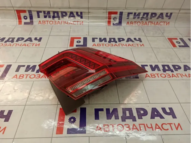 Фонарь задний наружный правый Volkswagen Tiguan (Mk2) 5NA945208F