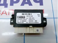 Блок управления парктроником Volkswagen Tiguan (Mk2) 3Q0919298C