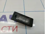 Фонарь подсветки номера Volkswagen Tiguan (Mk2) 5NA943021