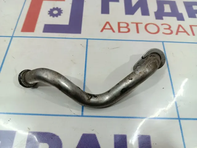 Трубка турбокомпрессора Volkswagen Tiguan (Mk2) 04E145735C