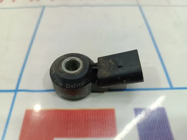 Датчик детонации Volkswagen Tiguan (Mk2) 030905377C