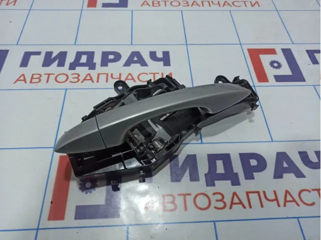 Ручка двери наружная задняя левая Volkswagen Tiguan (Mk2)