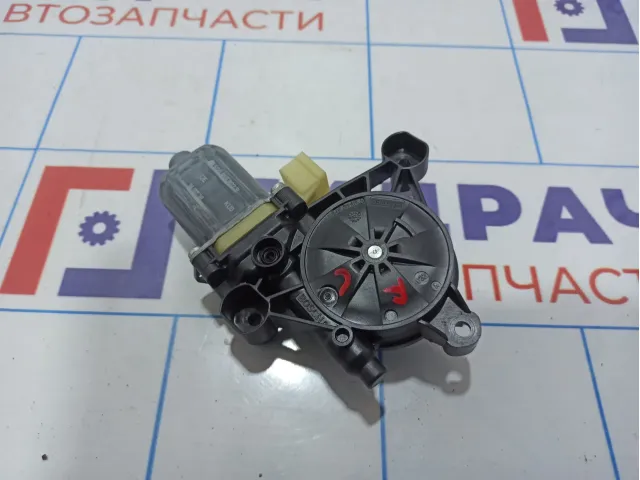 Моторчик стеклоподъемника передний левый Volkswagen Tiguan (Mk2) 5Q0959802B