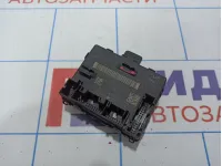 Блок комфорта передней правой двери Volkswagen Tiguan (Mk2) 5Q0959592F